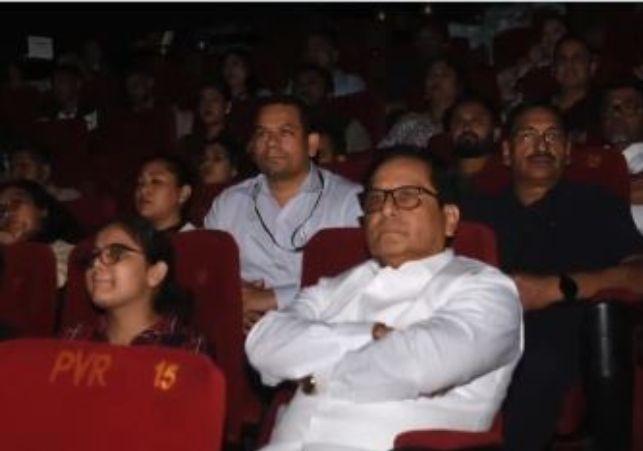 Sarbananda Sonowal watches Zubeen Garg final film