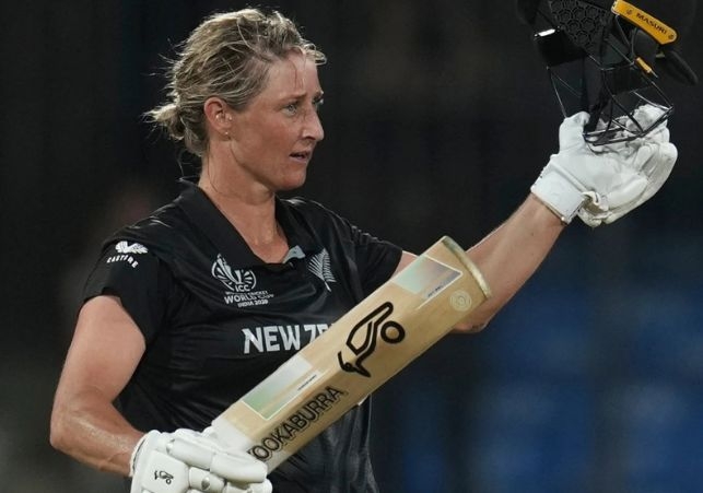 Sophie devine ODI retirement